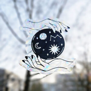 Divination Suncatcher Fenstersticker