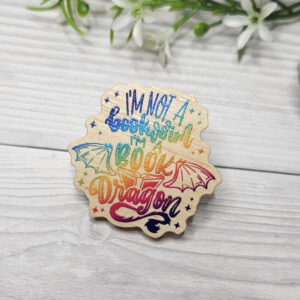 Book Dragon Holz Pin