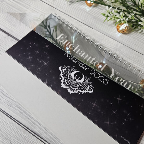 Enchanted Year | Tischkalender 2025 – Bild 2